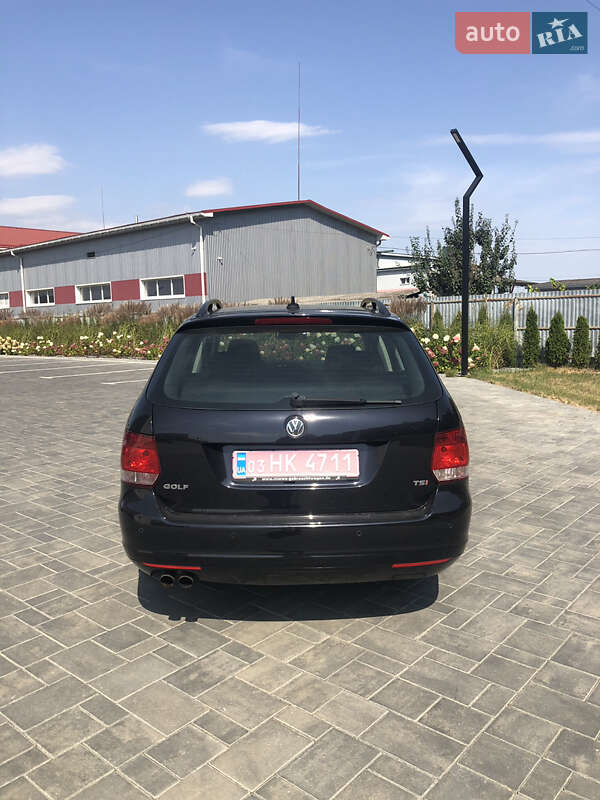 Универсал Volkswagen Golf 2010 в Луцке