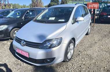 Хетчбек Volkswagen Golf 2010 в Луцьку