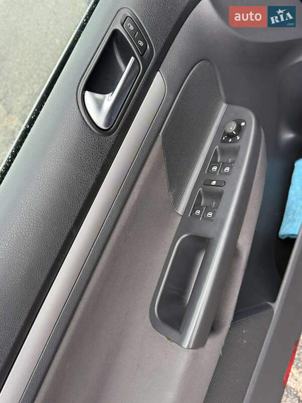 Универсал Volkswagen Golf 2009 в Белой Церкви