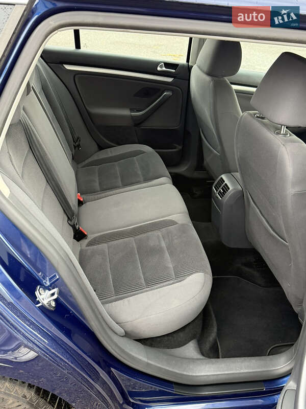 Универсал Volkswagen Golf 2009 в Белой Церкви