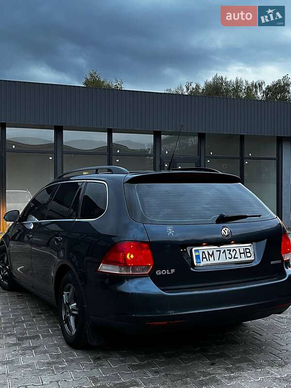 Универсал Volkswagen Golf 2008 в Черняхове фото 8 Универсал Volkswagen Golf 2008 в Черняхове