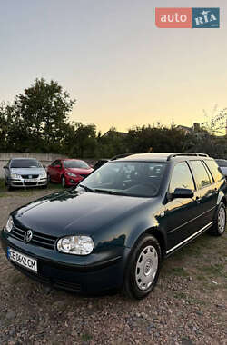 Універсал Volkswagen Golf 2001 в Шостці