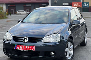Хэтчбек Volkswagen Golf 2008 в Звягеле