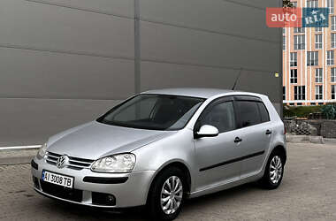 Хэтчбек Volkswagen Golf 2006 в Киеве