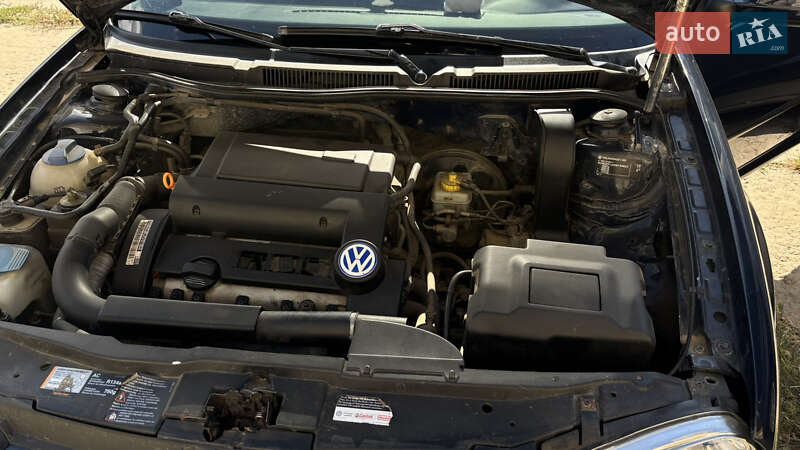 Універсал Volkswagen Golf 2002 в Ізмаїлі