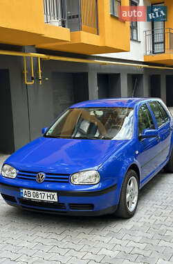 Хетчбек Volkswagen Golf 2001 в Вінниці