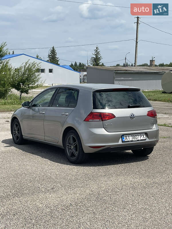 Хетчбек Volkswagen Golf 2013 в Миронівці