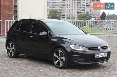 Хетчбек Volkswagen Golf 2014 в Дніпрі