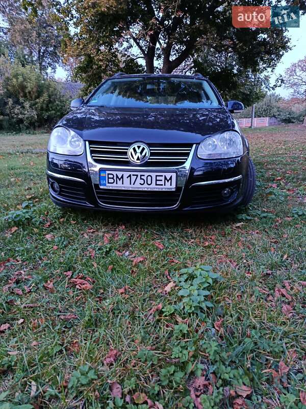 Універсал Volkswagen Golf 2009 в Конотопі