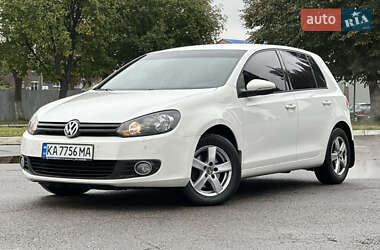 Хэтчбек Volkswagen Golf 2012 в Киеве