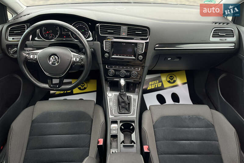 Хетчбек Volkswagen Golf 2014 в Мукачевому