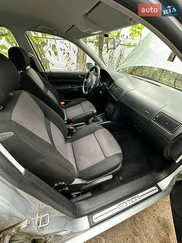 Хетчбек Volkswagen Golf 2000 в Ізмаїлі фото 14 Хетчбек Volkswagen Golf 2000 в Ізмаїлі