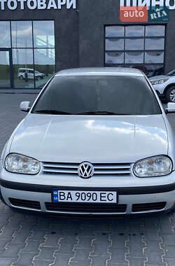 Хетчбек Volkswagen Golf 1998 в Кропивницькому