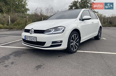 Хетчбек Volkswagen Golf 2015 в Вінниці