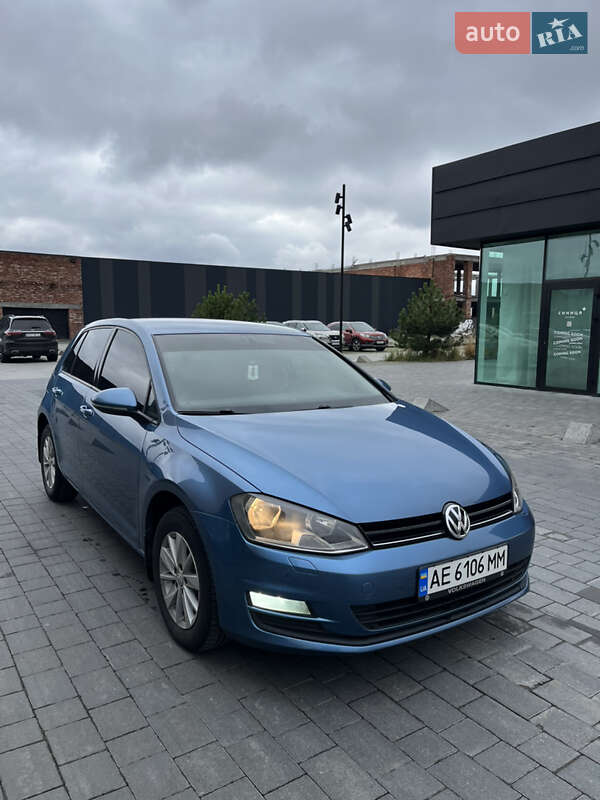 Хетчбек Volkswagen Golf 2013 в Хмельницькому фото 16 Хетчбек Volkswagen Golf 2013 в Хмельницькому