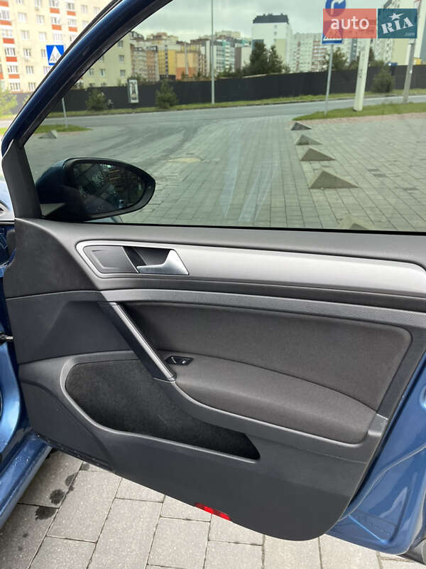 Хетчбек Volkswagen Golf 2013 в Хмельницькому фото 23 Хетчбек Volkswagen Golf 2013 в Хмельницькому