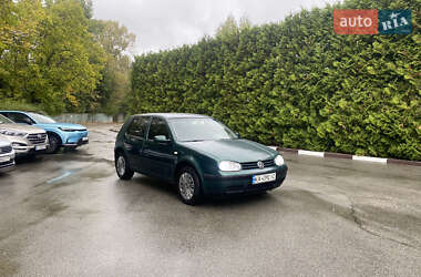 Хетчбек Volkswagen Golf 2000 в Броварах
