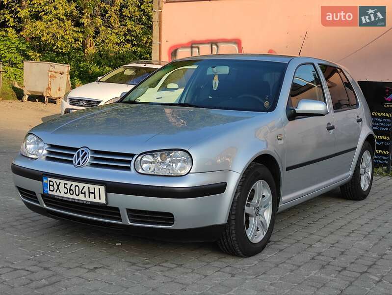 Volkswagen Golf 2001