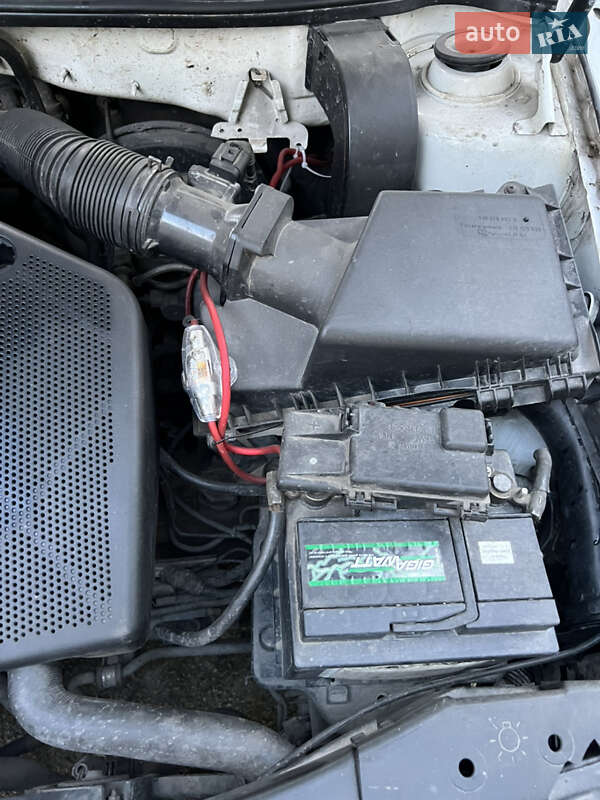 Хетчбек Volkswagen Golf 1998 в Петропавлівці фото 41 Хетчбек Volkswagen Golf 1998 в Петропавлівці