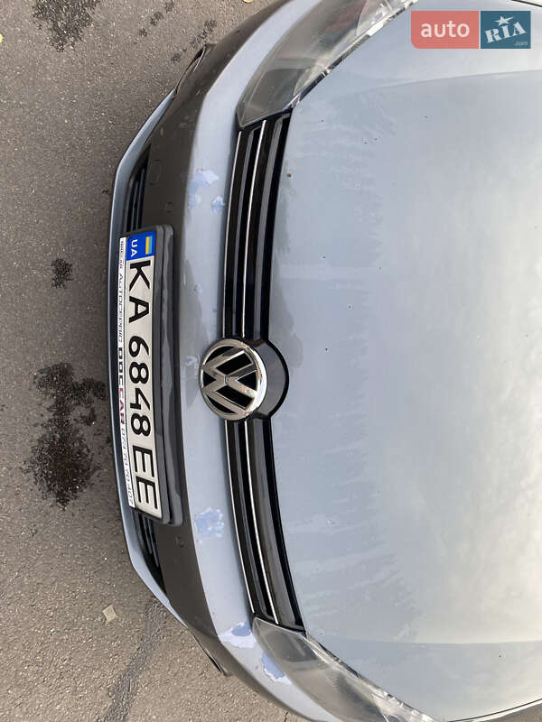 Універсал Volkswagen Golf 2010 в Києві