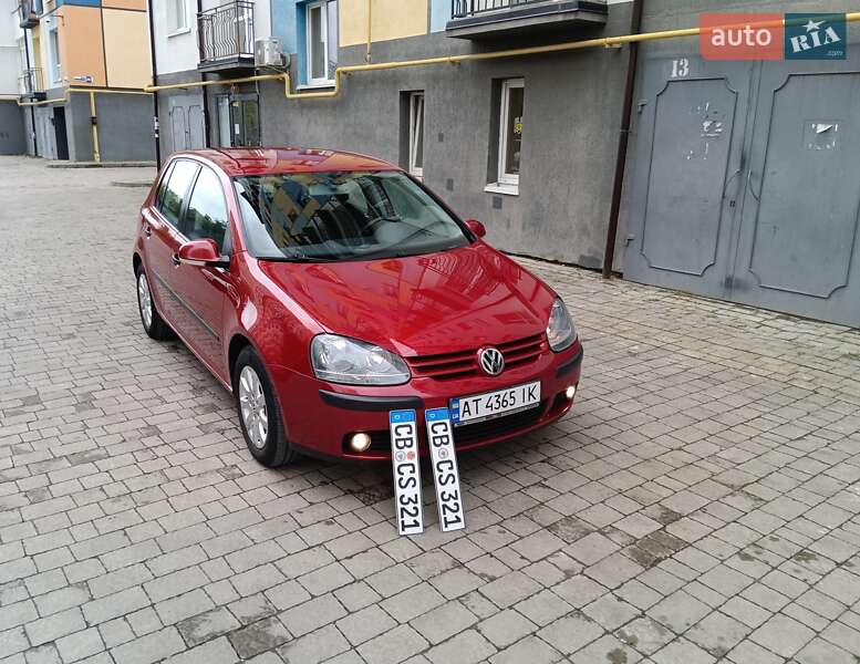 Volkswagen Golf 2004