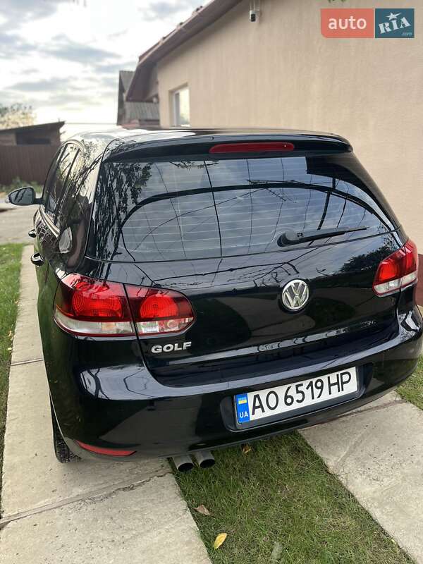 Хетчбек Volkswagen Golf 2009 в Береговому