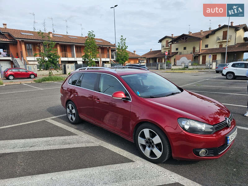 Універсал Volkswagen Golf 2010 в Кривому Розі