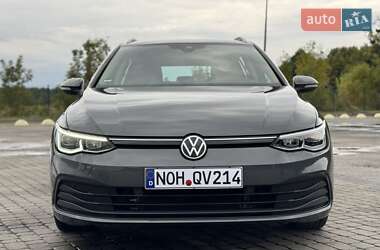 Универсал Volkswagen Golf 2021 в 