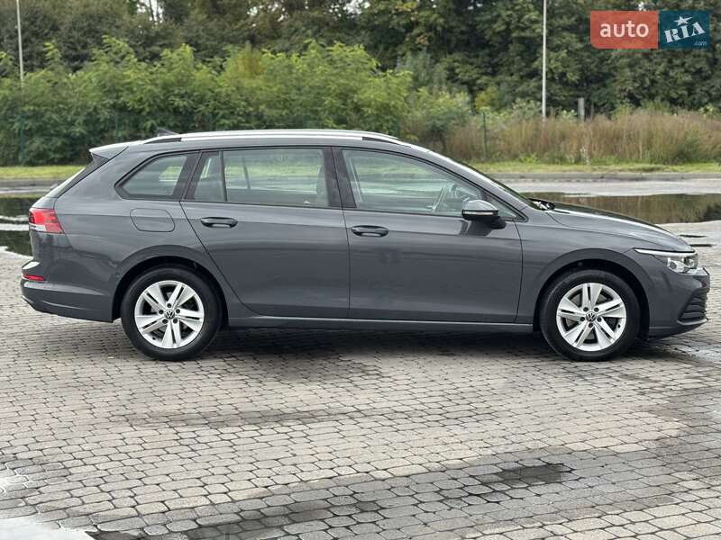 Універсал Volkswagen Golf 2021 в Радивиліві