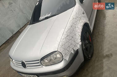 Хетчбек Volkswagen Golf 2000 в Вінниці
