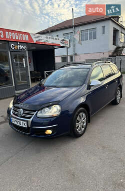 Универсал Volkswagen Golf 2008 в Каменке