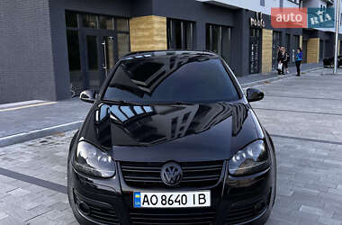 Хэтчбек Volkswagen Golf 2007 в Ужгороде