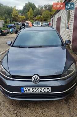 Універсал Volkswagen Golf 2018 в Харкові
