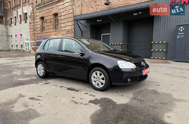 Хетчбек Volkswagen Golf 2008 в Охтирці