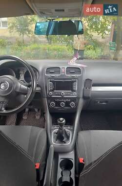 Универсал Volkswagen Golf 2011 в 