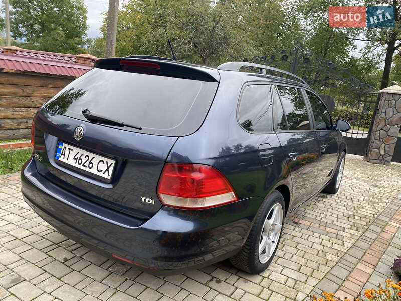 Універсал Volkswagen Golf 2008 в Косові