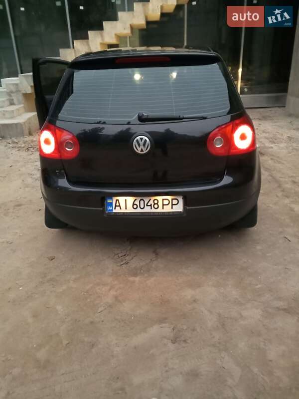 Хэтчбек Volkswagen Golf 2005 в Киеве фото 3 Хэтчбек Volkswagen Golf 2005 в Киеве