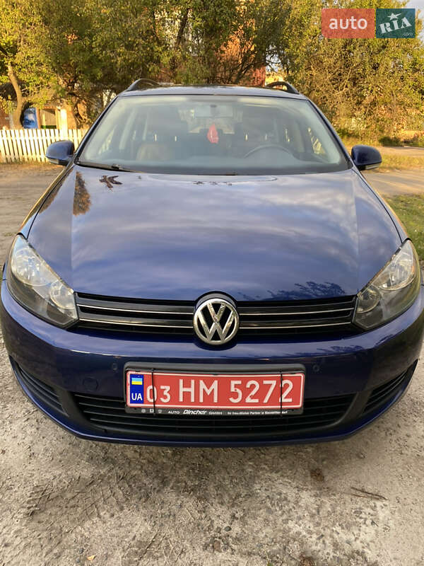 Универсал Volkswagen Golf 2009 в Ровно