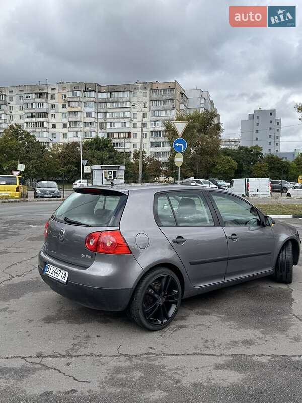 Volkswagen Golf 2006