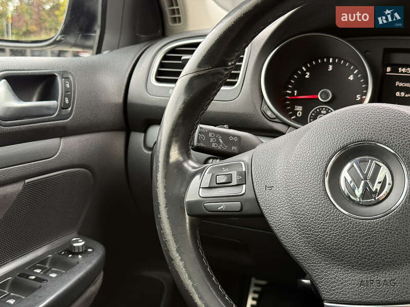 Універсал Volkswagen Golf 2011 в Львові