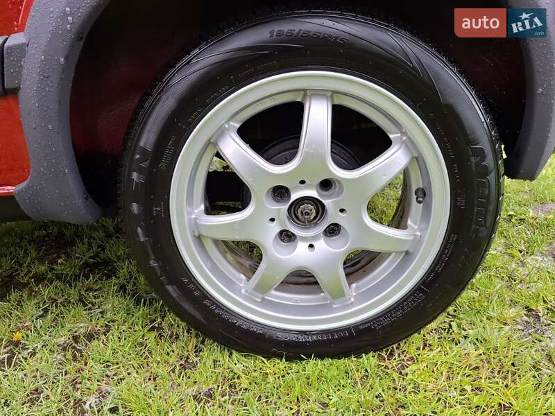 Хетчбек Volkswagen Golf 1987 в Долині