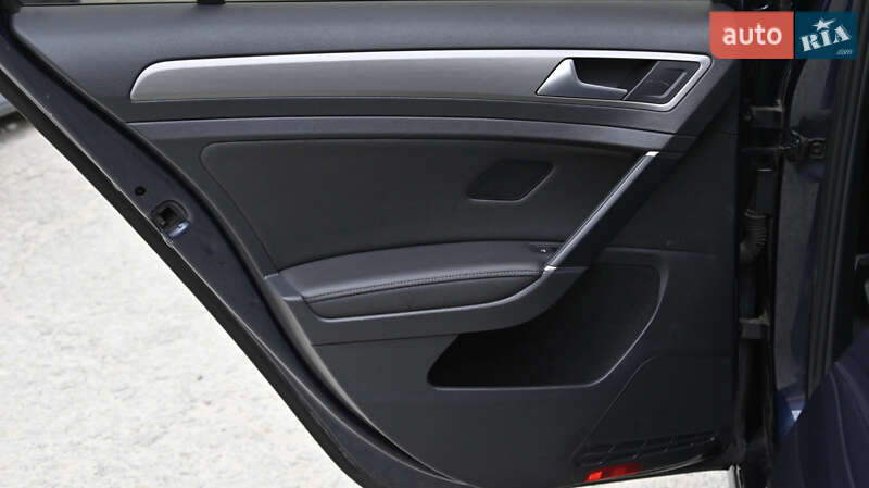 Універсал Volkswagen Golf 2014 в Бердичеві