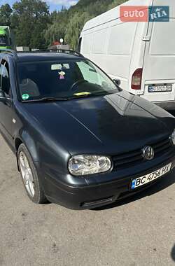Універсал Volkswagen Golf 2001 в Монастириській