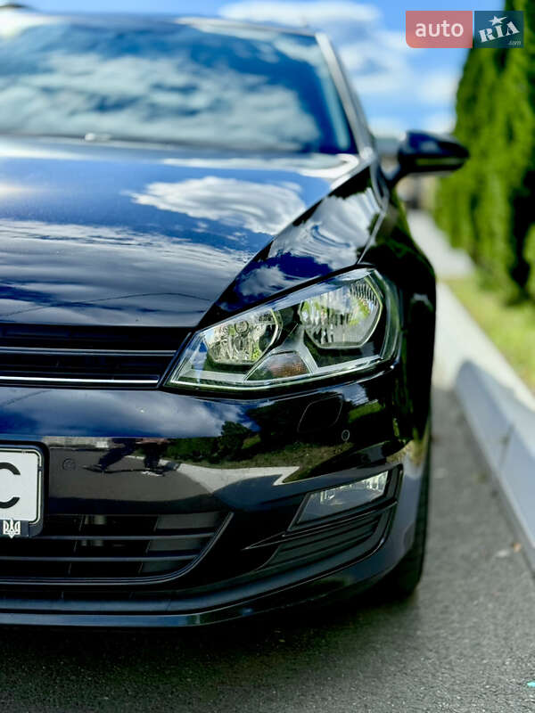 Универсал Volkswagen Golf 2013 в Харькове