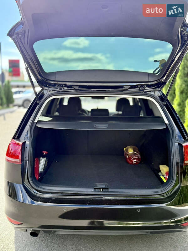 Универсал Volkswagen Golf 2013 в Харькове