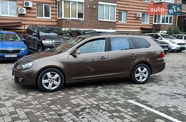 Универсал Volkswagen Golf 2012 в Житомире
