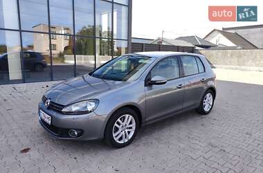 Хетчбек Volkswagen Golf 2010 в Виноградові