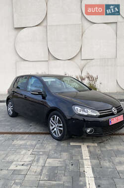 Хэтчбек Volkswagen Golf 2011 в Луцке