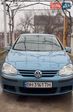 Хэтчбек Volkswagen Golf 2005 в Саврани