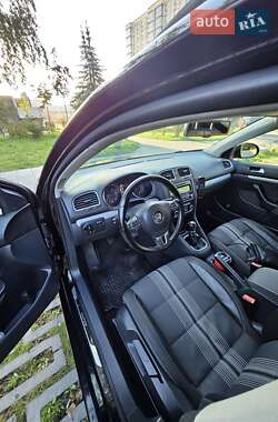 Универсал Volkswagen Golf 2013 в 